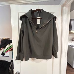 Never worn, grey sweatshirt from Amazon